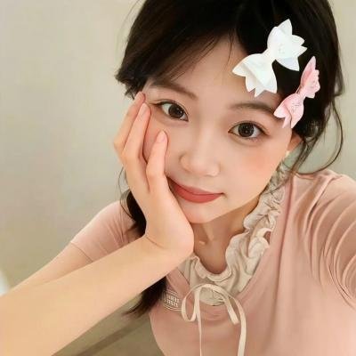 女孩爱跑步